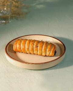 Caramelised Onion Sausage Rolls