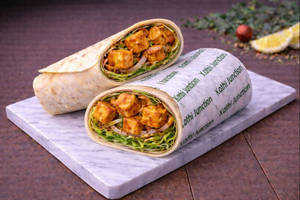 Achari Paneer Tikka Rumali Roll