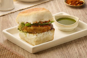 Veg Cutlet Pav (1 Pc)