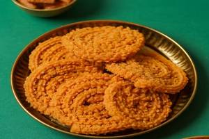 Bhajni Chakli
