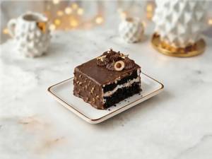 Hazelnut Rocher Royale Mini
