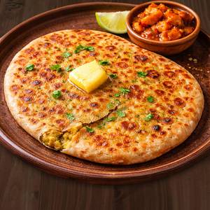 Aloo Paratha With Pickle (1 Pc)