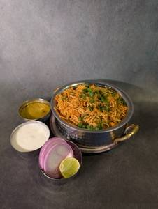 Schezwan Fried Rice Egg