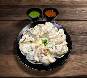 Creamy Butter Garlic Mixed Veg Momos
