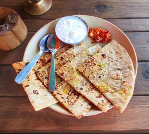 Paneer Paratha Combo