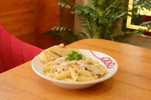 Penne Alfredo Pasta(non.veg)