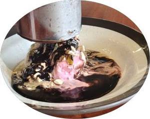 Royal trio sundae