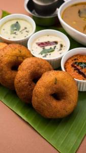Crispy Vada Medhu