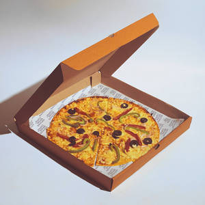 Thin Crust Farm House Pizza