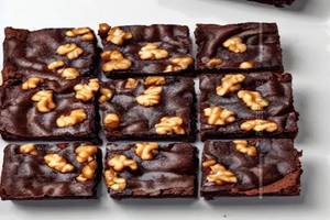 Choco Walnut Brownie (per Pc)