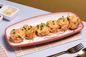HOMMS Spl Veg Tandoori Cocktail Momos