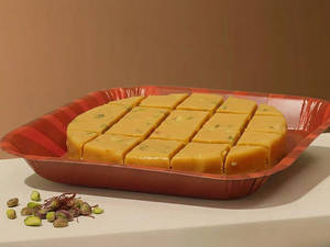 Sugar Free Kesar Pista Kulfi Slice