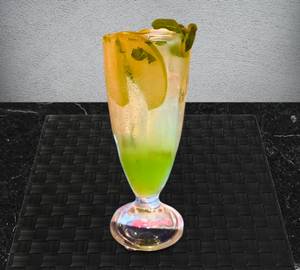 Green Apple Mojito