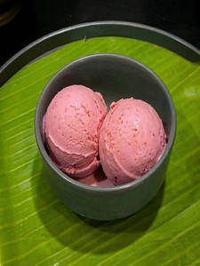 Double Scoop Strawberry