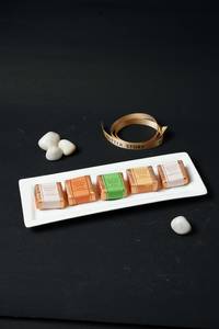 Assorted Mewabite Box
