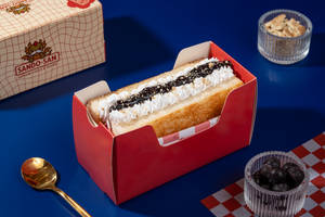 Blueberry Cream Sando