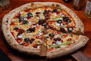Pizza With Peppers Pizza