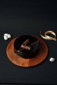 Eggless Cake German Truffle
