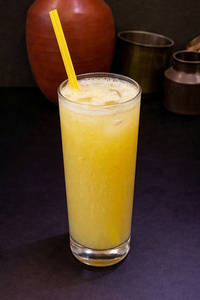 Fresh Pineapple Juice