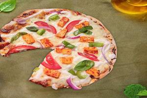 Tandoori Paneer Pizza