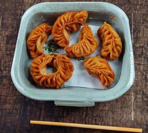 Fried chicken momo