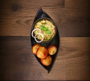 Paneer Litti Chokha Per Piece