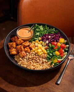 Thai Brown Rice Salad Bowl - Paneer