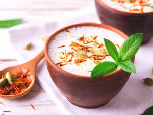Kesar Lassi