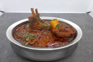 Laal Maas