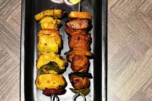 Paneer Ka Baap Shashlik