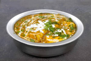 Matar Paneer