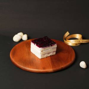 Glossy Blueberry Pastry