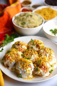 Dahi Golgappa