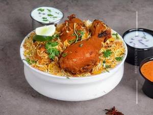 Boneless chicken biryani