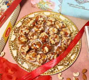 Dry Fruit Laddu