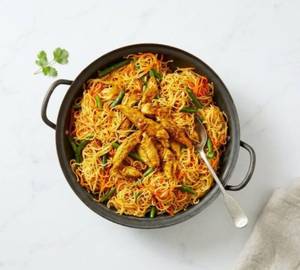 Chicken Singapore Hakka Noodles