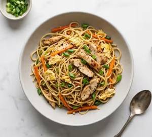 Chicken Triple Hakka Noodles