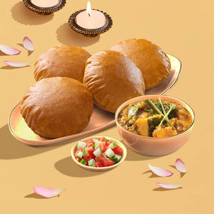 Navratri Special Sitafal Sabzi Combo with Singhara Poori