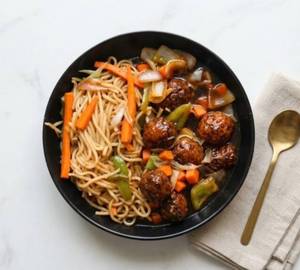 Veg Manchurian Hakka Noodles