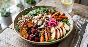 Quinoa And Nuts Salad Bowl - Veg