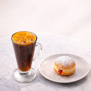 Berliners + Iced Americano