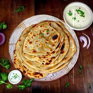 Butter Lachha Paratha