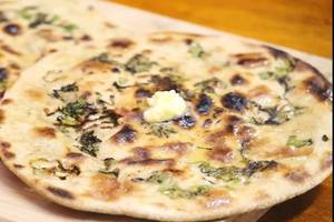 Tandoori Aloo Pyaz Paratha