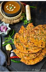 Dal Makhani+ 2 Missi Roti