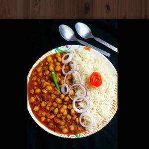 Chola Chawal [Serves 1-2]