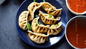 Chilli paneer momos