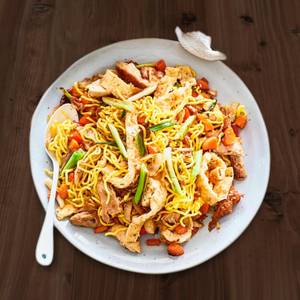 Egg Chicken Noodles