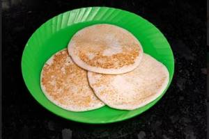 Thattu Dosa [3 pieces]