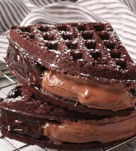 DC Waffle:dark & Milk Fantasy