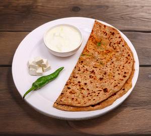 Aloo Paratha with Curd